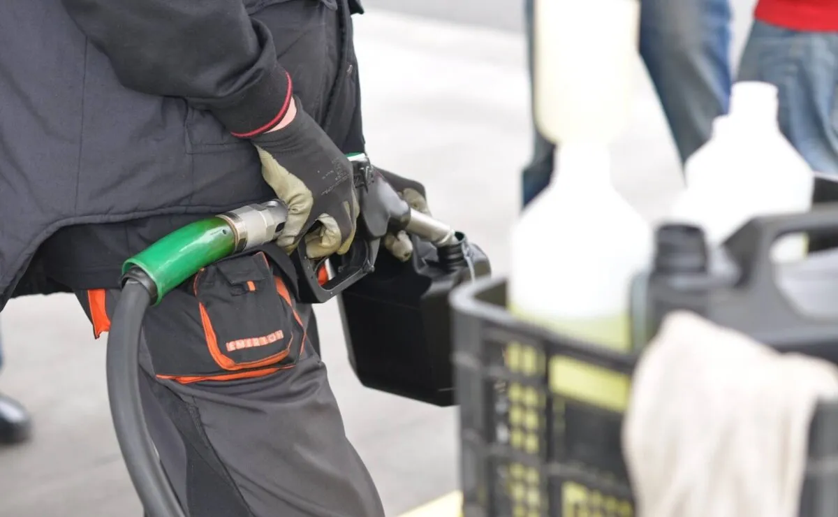 Prețul motorinei crește din cauza conflictului Israel–Iran. Transportatorii trebuie să se pregătească pentru scumpiri